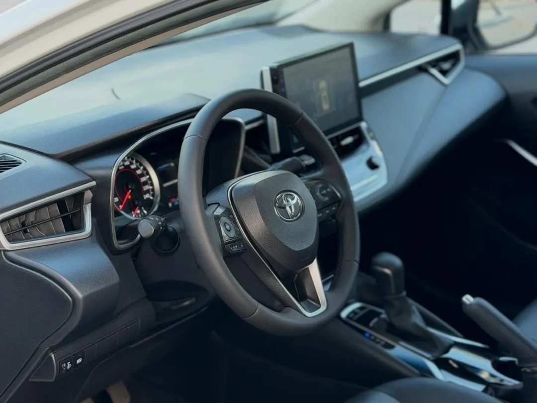 Toyota Corolla 2023, foto 6 de 7