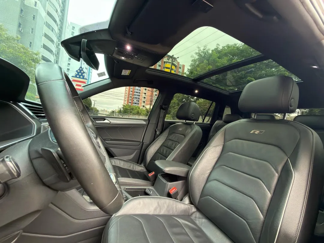 Volkswagen Tiguan 2021, foto 6 de 7